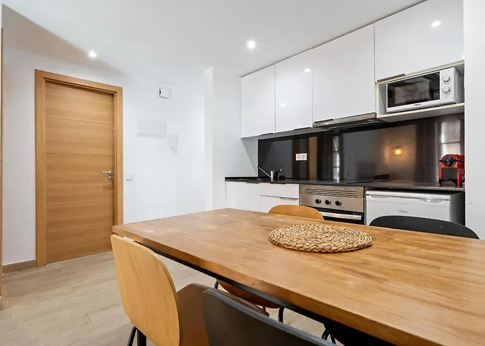 Clauhomes Ferrers Iii Apartment *